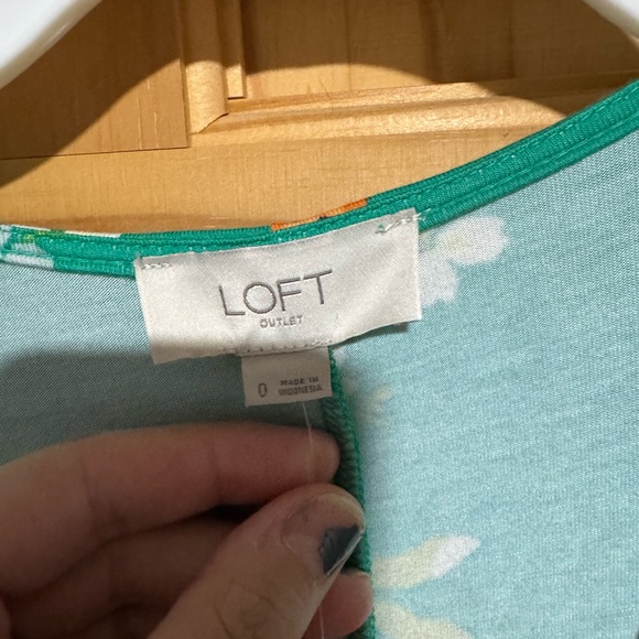 Loft dress - Picture 2 of 3